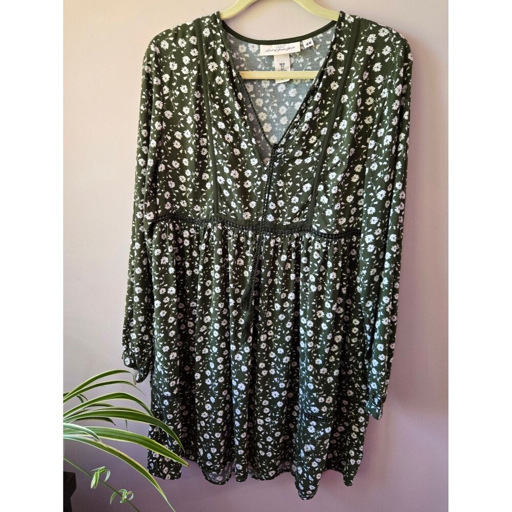 H&M L.O.G.G. Green Floral Boho Mini Dress – Size 8